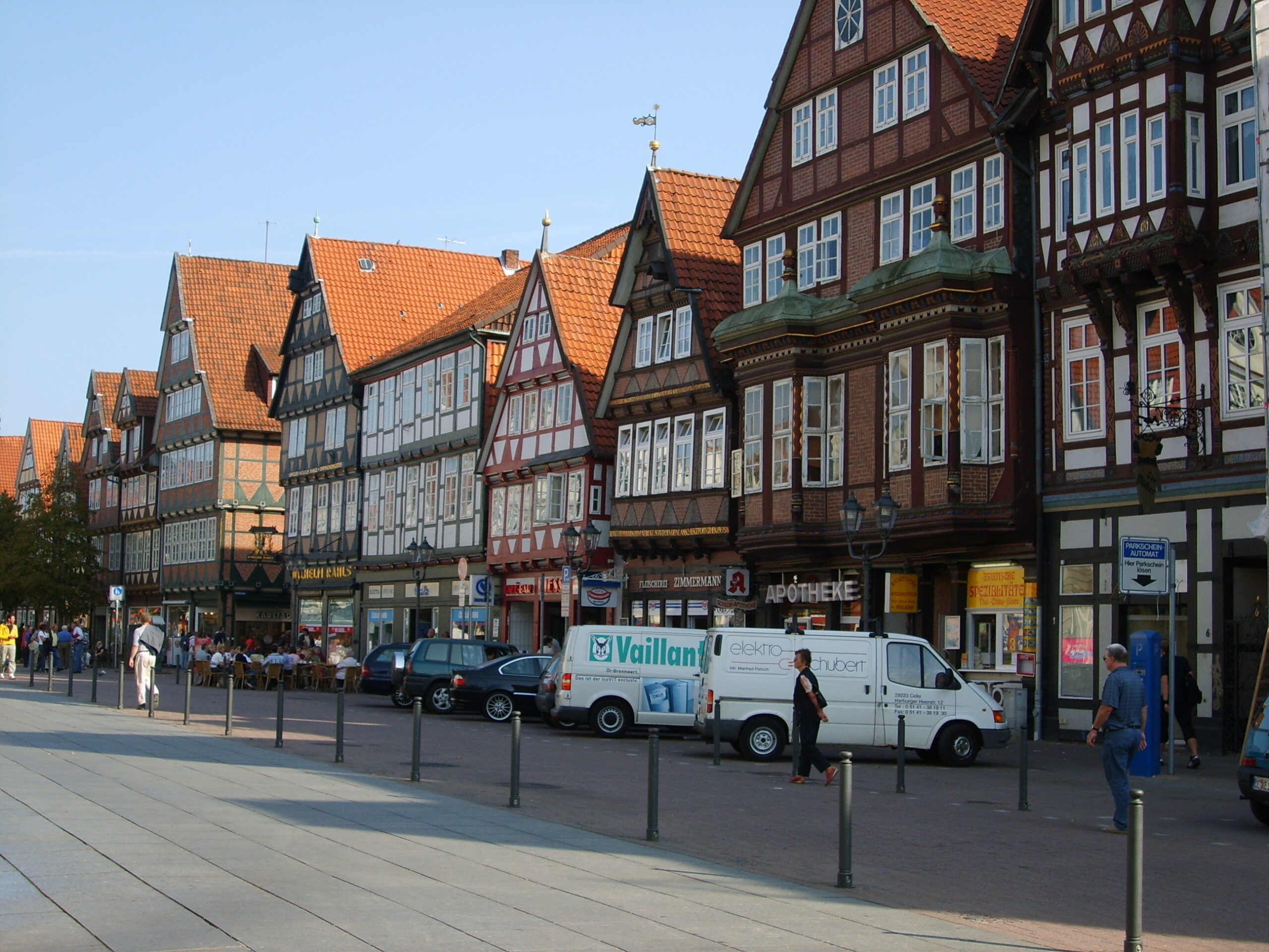 Straße mit Fachwerkhäusern in der Celler Altstadt